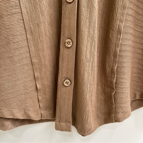 Soft Surroundings Brenna Tunic Top Button Up Taupe Relaxed Lagenlook Medium - Picture 3 of 8